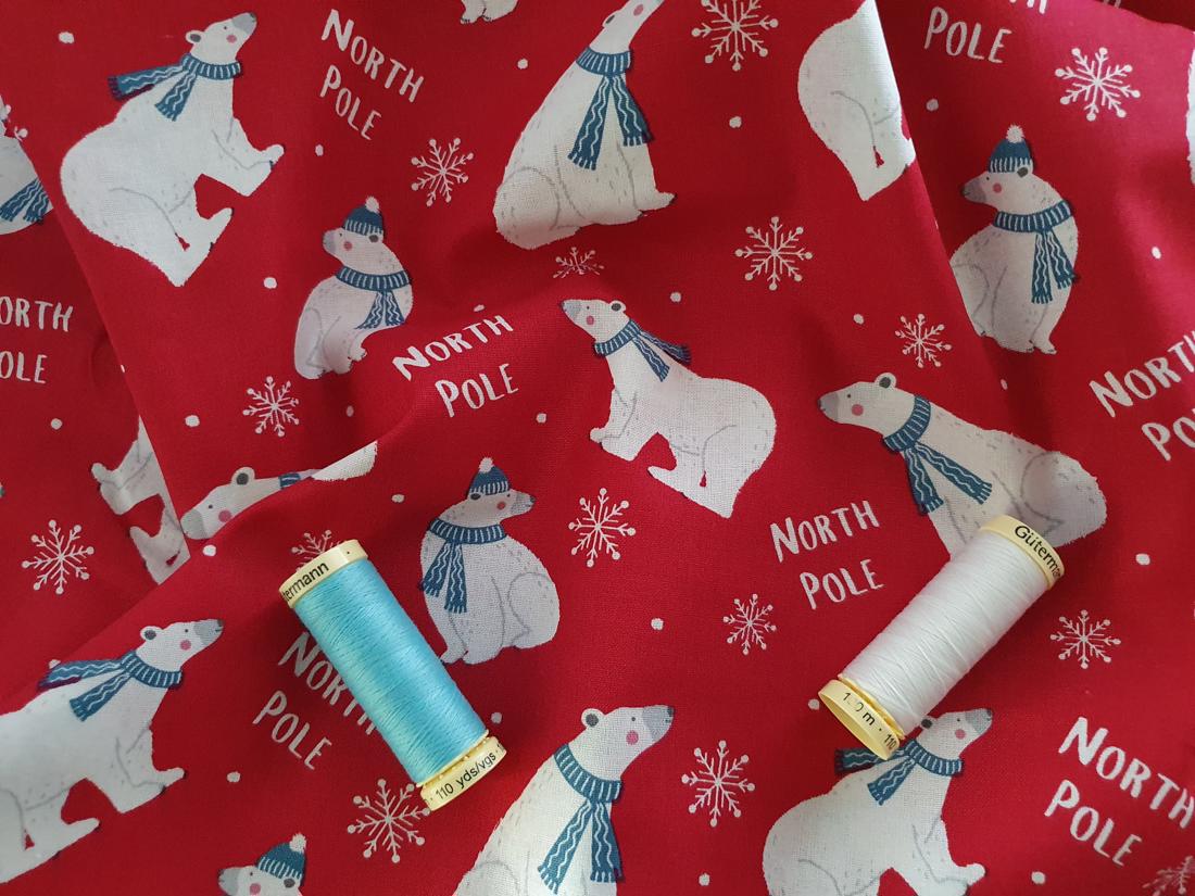 Remnant Christmas Polar Pals The North Pole Design 100% Cotton