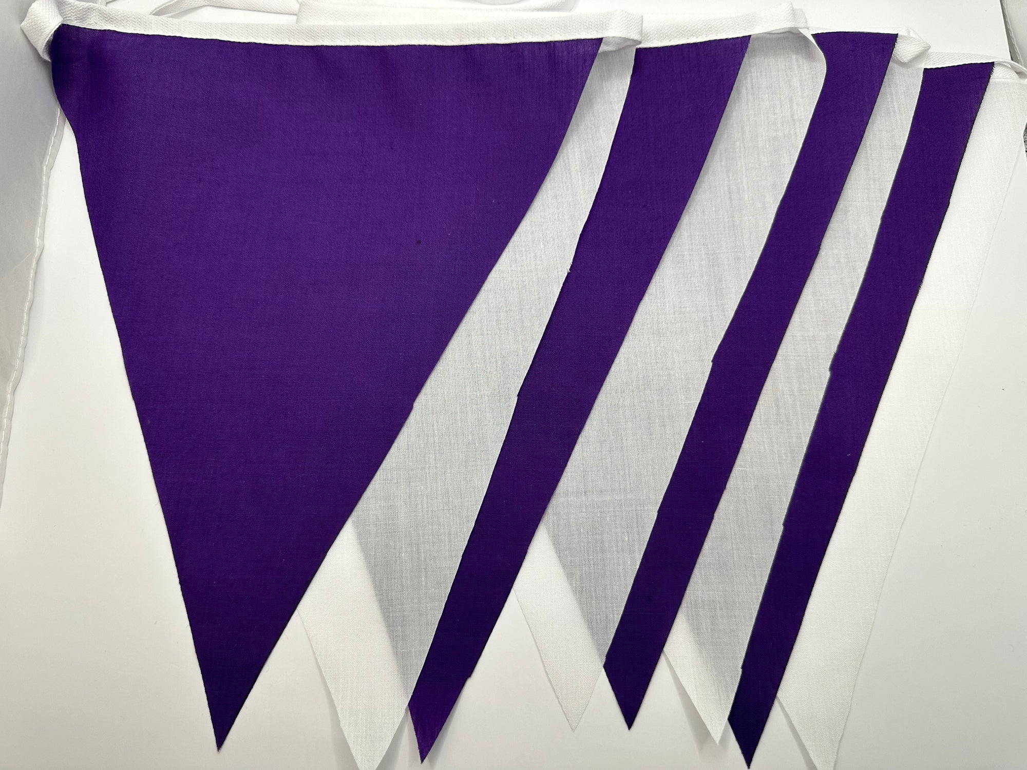 Basic Bunting Purple & White Flags