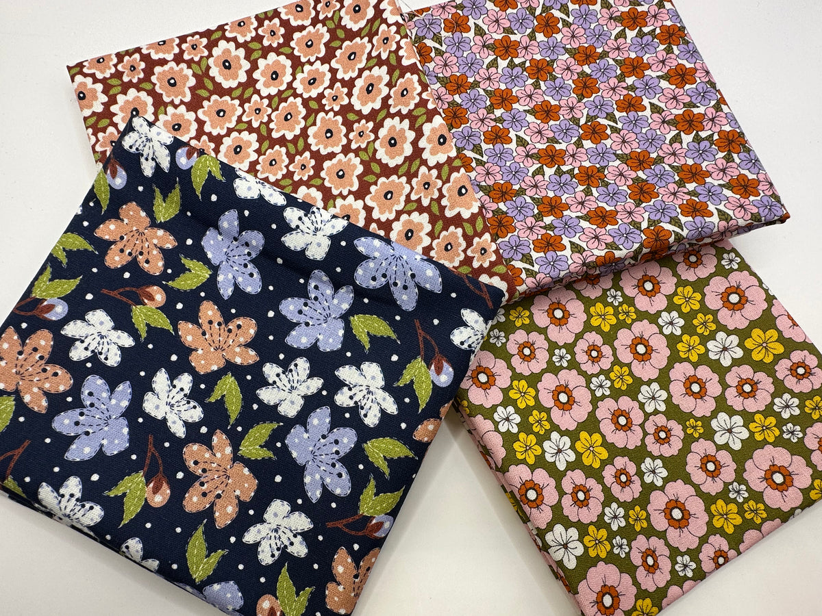 Retro Floral Mix Fat Quarter Bundle 100% Cotton