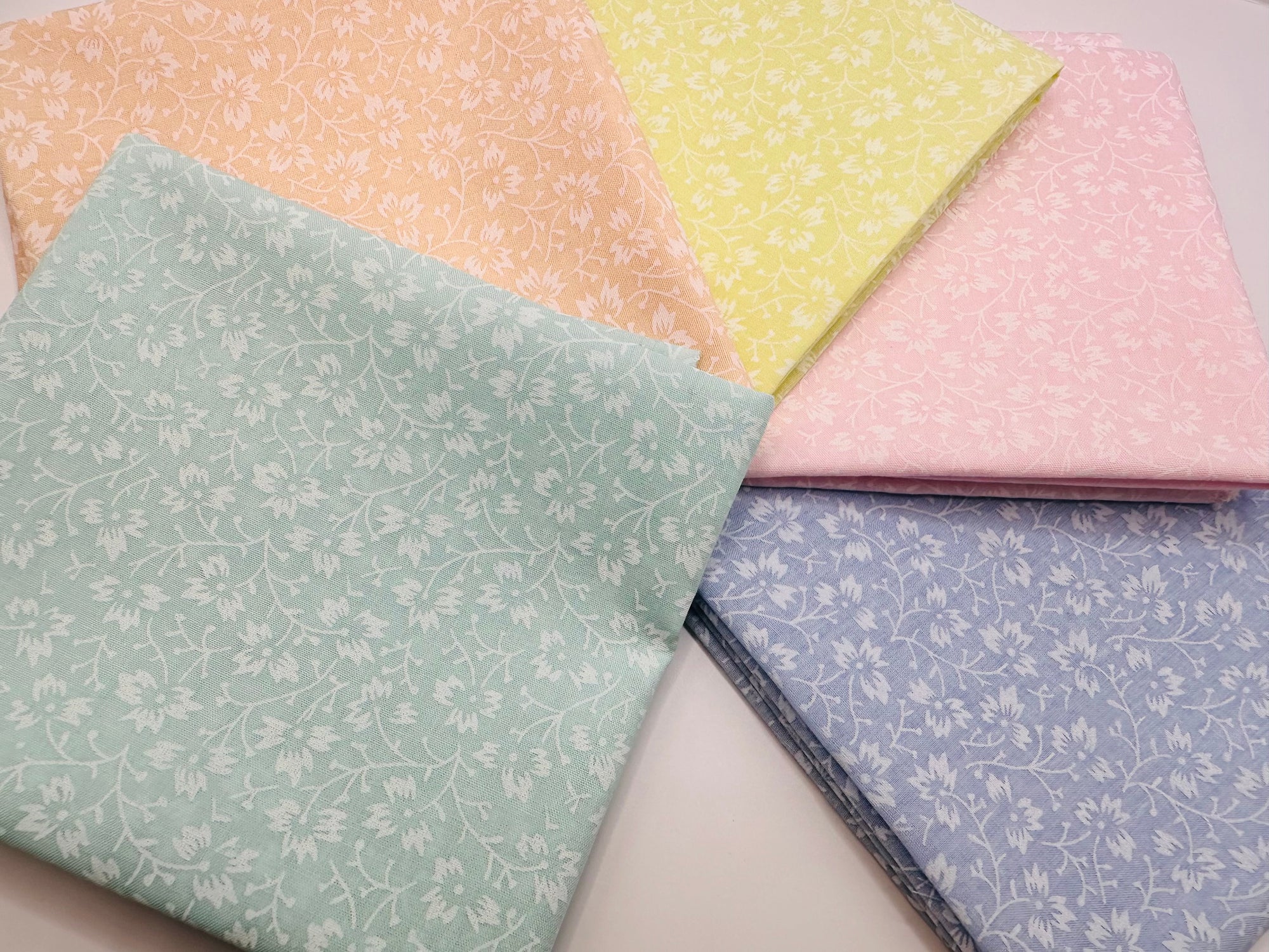 White Paste Flowers Pastel Mix Fat Quarter Bundle Poly Cotton