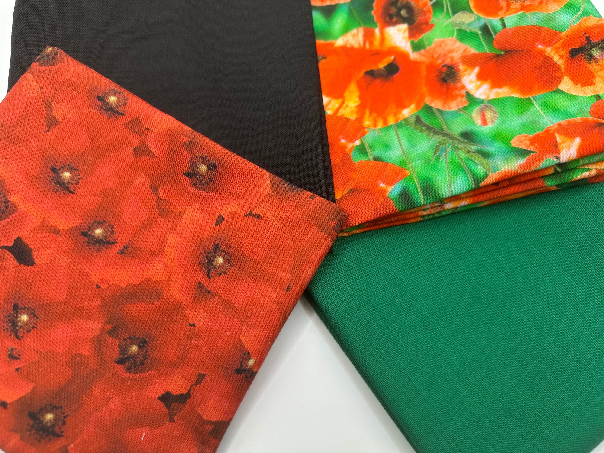 Bright Poppies & Plain Mix Fat Quarter Bundle 100% Cotton