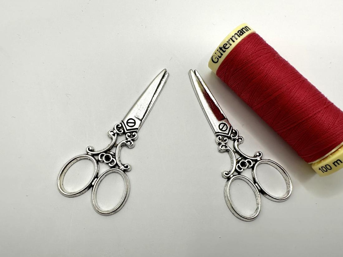 Antique Silver Metal Scissors for Crafts