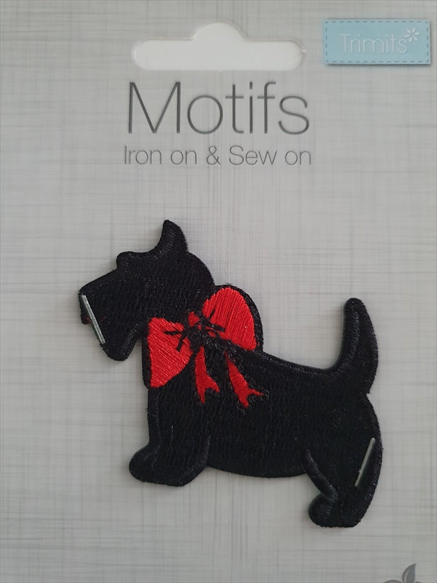 Scotty Dog Iron On or Sew on Embroidered Fabric Motif