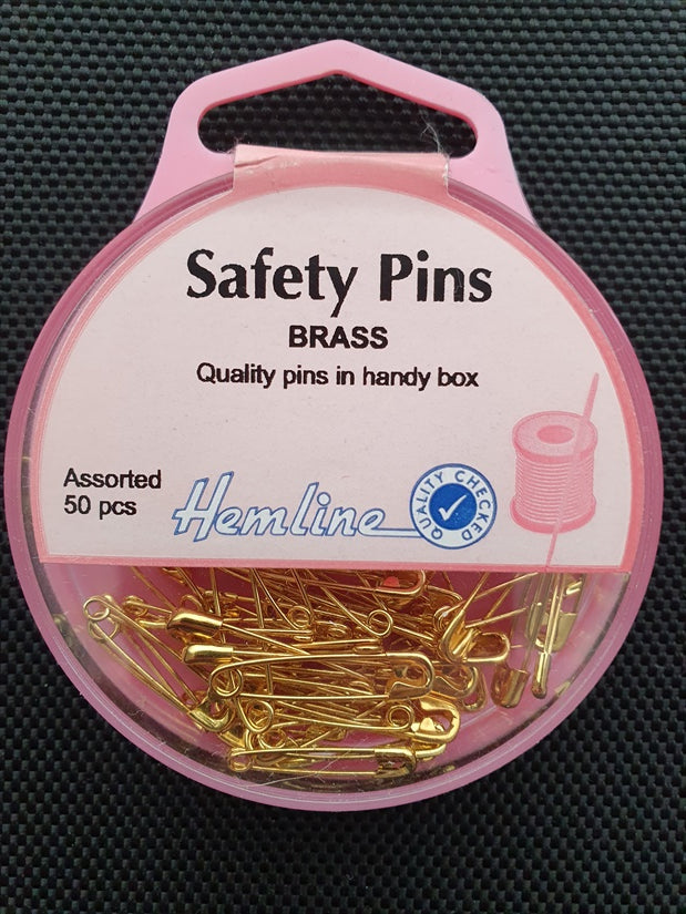 Hemline 50 Assorted Brass Safety Pins