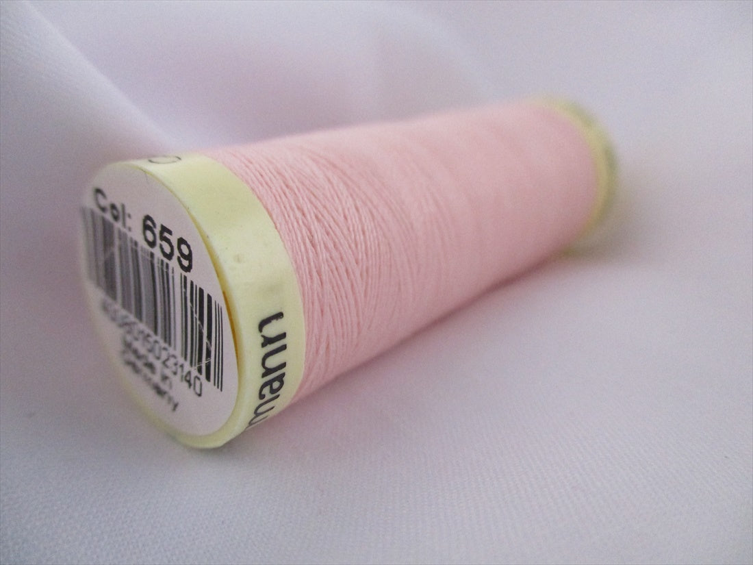 Gutermann 659 Baby Pink Sew All Thread