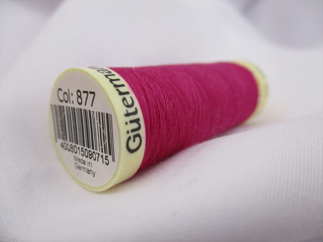 Gutermann 877 Fushia Sew All Thread