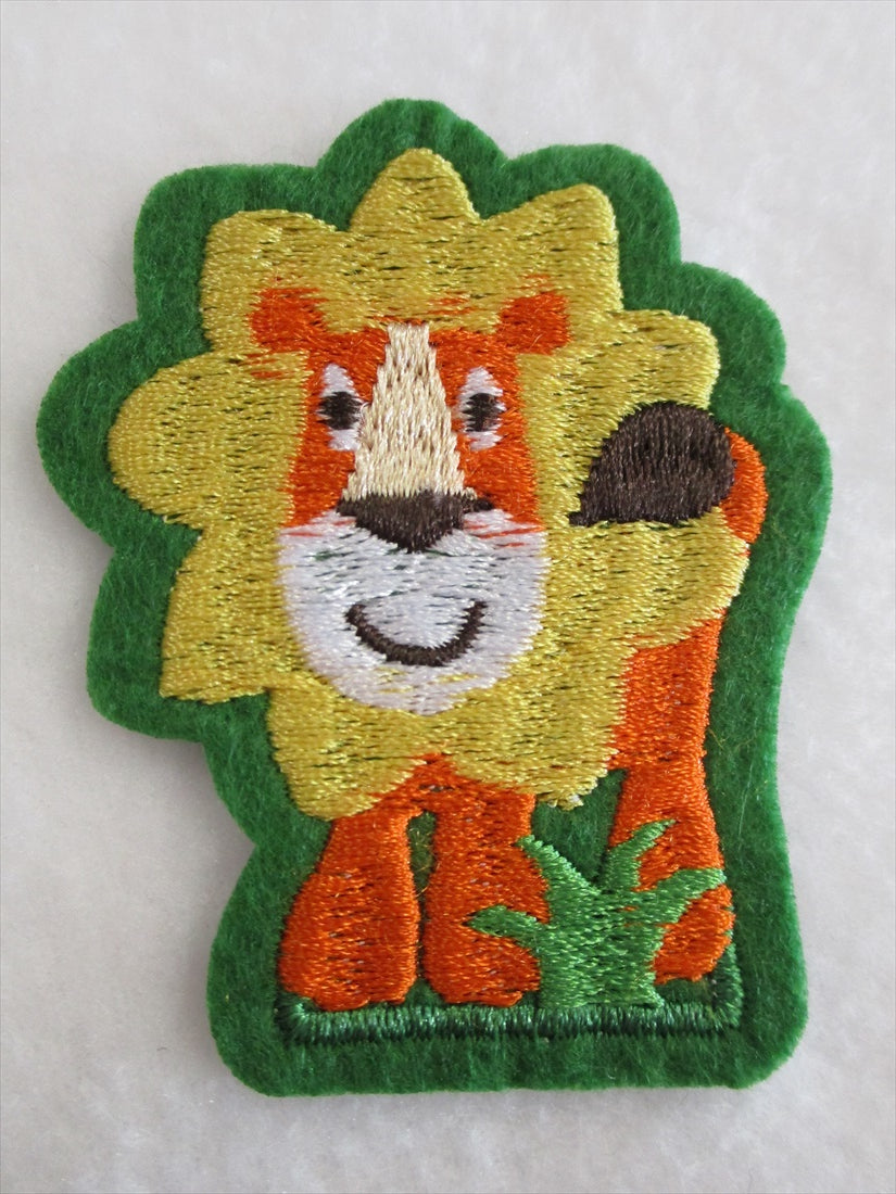 Lion Sew on or Stick on Embroidered Fabric Motif 6.5cm x 5cm